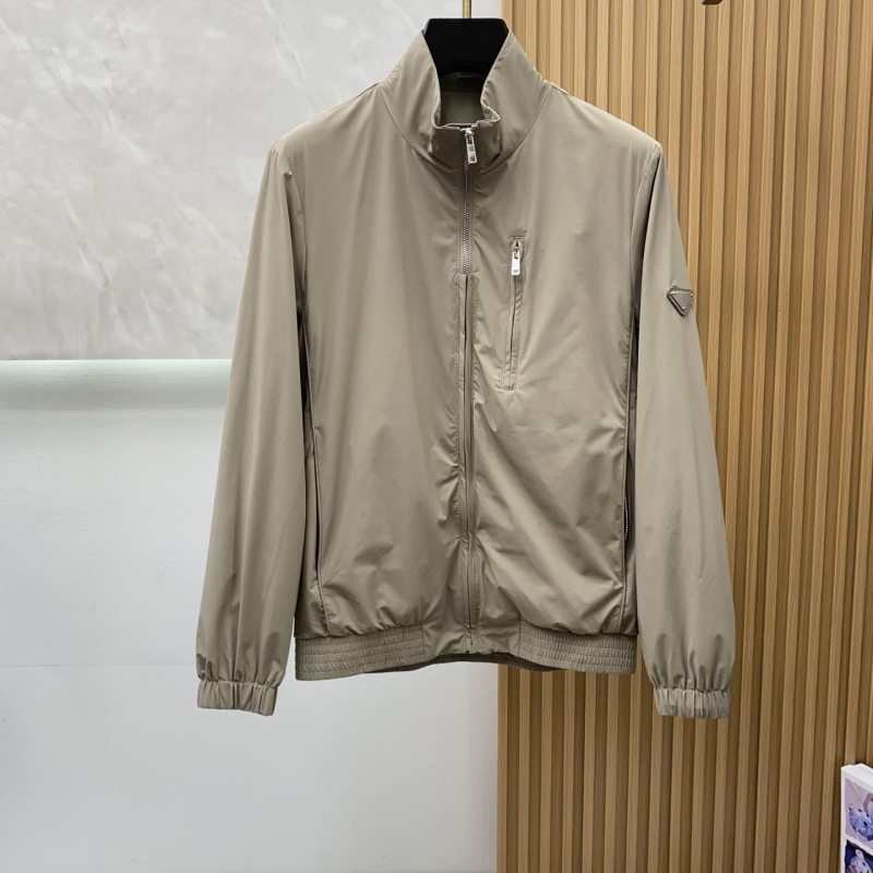 Pra*a outwear